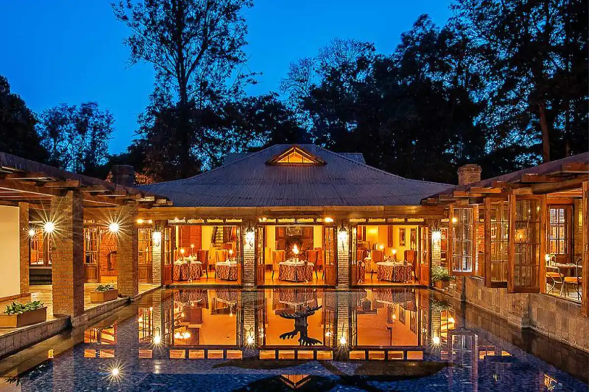 4 Days Best Luxury Lodge Safari